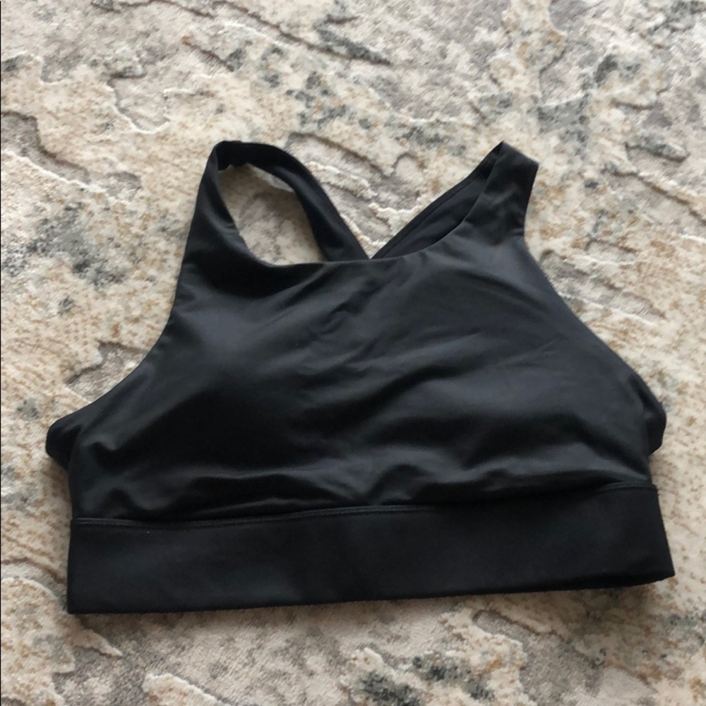 Fabletics sports bra